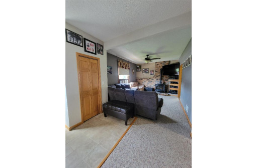 727 Hickory St, Lancaster, WI 53813