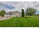 3355 N Stone Creek Cir, Madison, WI 53719