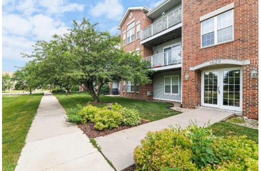 1629 Kings Mill Way 306, Madison, WI 53718