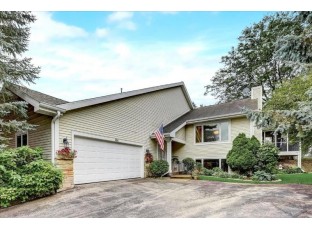 106 N Oak Grove Dr Madison, WI 53717