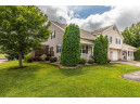 868 Chandler Ln, Sun Prairie, WI 53590