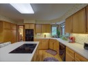 913 Pebble Beach Dr, Madison, WI 53717