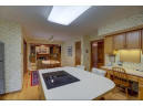 913 Pebble Beach Dr, Madison, WI 53717