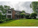 913 Pebble Beach Dr, Madison, WI 53717