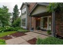 913 Pebble Beach Dr, Madison, WI 53717