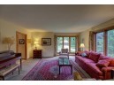 913 Pebble Beach Dr, Madison, WI 53717