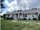 423 Ridgeview Ct, Tomah, WI 54660