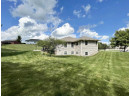 423 Ridgeview Ct, Tomah, WI 54660