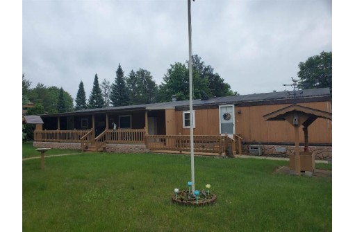 W5649 Buckhorn Dr, New Lisbon, WI 53950