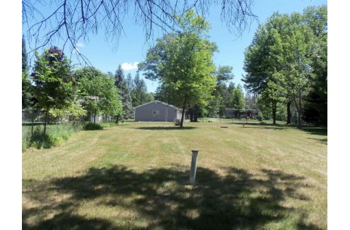 910 Essex Ct, Nekoosa, WI 54457