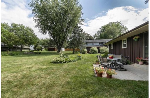 2754 Tower Hill Dr, Fitchburg, WI 53711