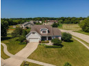 637 Meadow Mist Ct, Deerfield, WI 53531