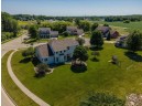 637 Meadow Mist Ct, Deerfield, WI 53531