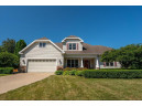 637 Meadow Mist Ct, Deerfield, WI 53531