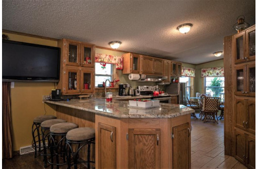 2067 Town Rd, Friendship, WI 53934