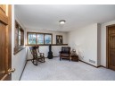 7302 Ashwabay Ln, Madison, WI 53719