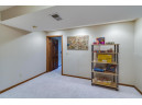 7302 Ashwabay Ln, Madison, WI 53719