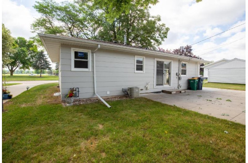 264 N National Ave, Fond Du Lac, WI 54935