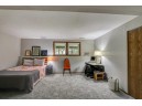 37 La Crescenta Cir, Madison, WI 53716