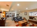 5314 Valley Edge Dr, Madison, WI 53704