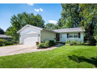 1510 Mayfield Ln Madison, WI 53704