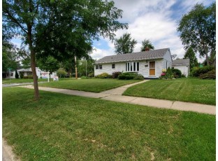 1902 Manley St Madison, WI 53704
