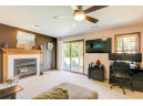 1317 Wayridge Dr, Madison, WI 53704