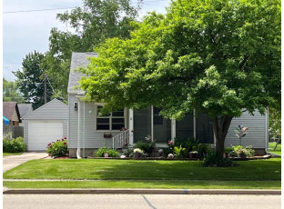 715 W Brown St Waupun, WI 53963