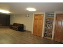 825 Windsor Ct, Ripon, WI 54971