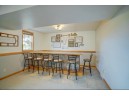 720 Stonehaven Dr, Sun Prairie, WI 53590