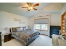 720 Stonehaven Dr, Sun Prairie, WI 53590