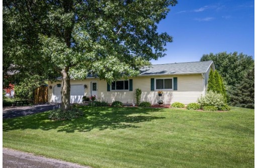 3728 Shiloh Rd, DeForest, WI 53532