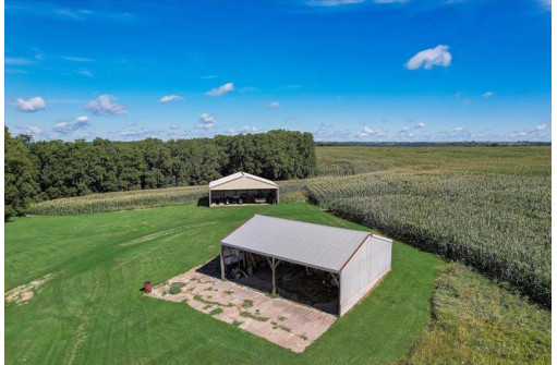 2575 County Road H, Barneveld, WI 53507