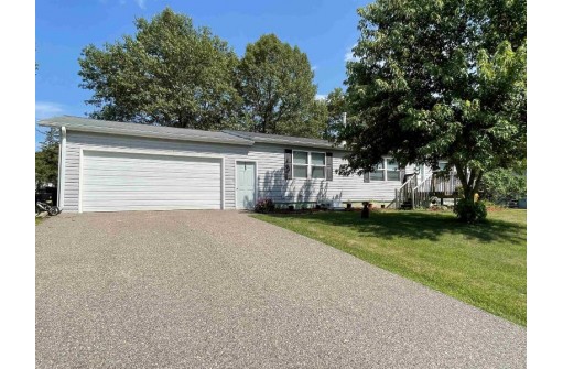 107 Schreier Dr, Camp Douglas, WI 54618