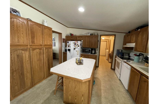 107 Schreier Dr, Camp Douglas, WI 54618