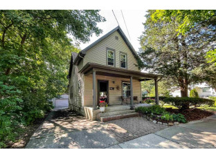 1114 Hickory St Madison, WI 53715