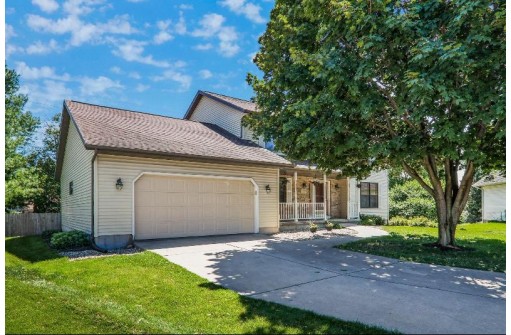 1710 Colony Cir, Sun Prairie, WI 53590