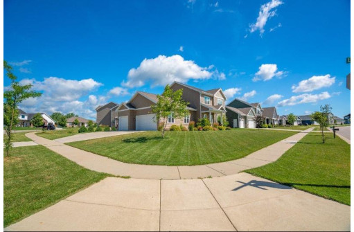 4378 Autumn Harvest Way, Windsor, WI 53598