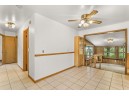 5750 Kroncke Dr, Madison, WI 53711