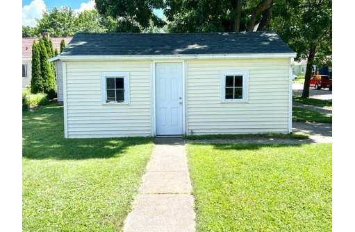 517 Ring St, Madison, WI 53714