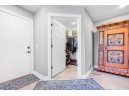 1402 E Skyline Dr, Madison, WI 53705