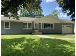 2622 14th St Monroe, WI 53566-3110