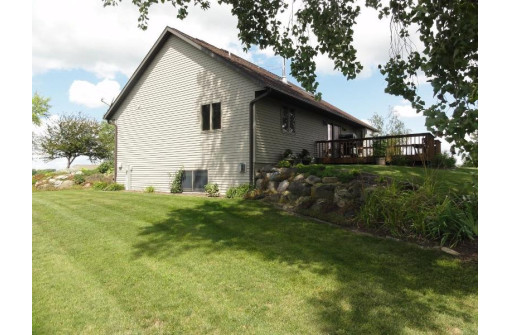 4346 Hawk Tr, DeForest, WI 53532