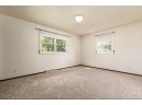 100 W Macarthur St, Sun Prairie, WI 53590