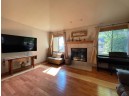 707 Meadowview Ln, Lodi, WI 53555