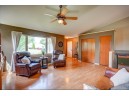 1419 Prairie Rose Dr, Sun Prairie, WI 53590