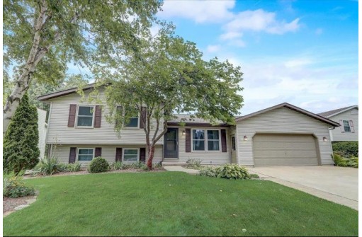 2126 S Thompson Dr, Madison, WI 53716