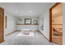 2126 S Thompson Dr, Madison, WI 53716