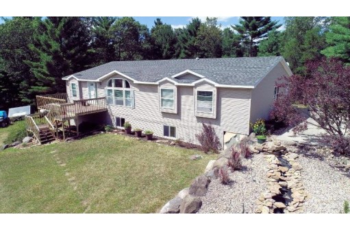 938 Glen Ln, Wisconsin Dells, WI 53965