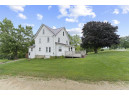 W7032 Highpoint Rd, Monticello, WI 53570